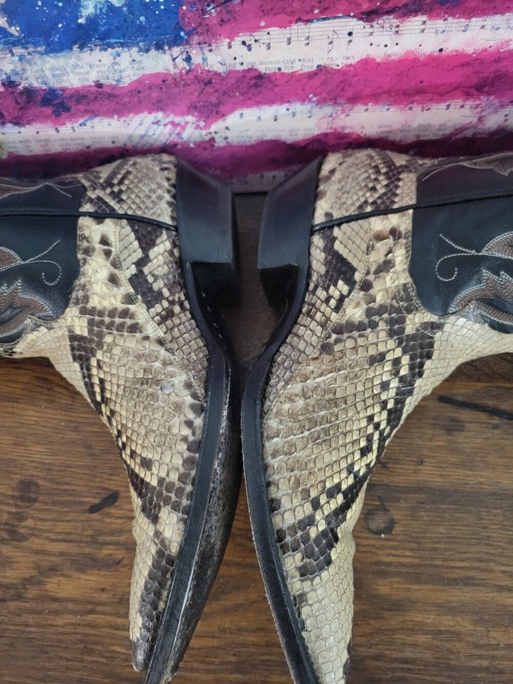 Panhandle Vintage Snakeskin and Black Leather Western Cowboy Boots Barely Worn - Picture 4 of 9